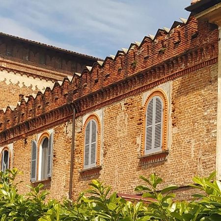 דירות Locate di Triulzi Scalo Al Castello מראה חיצוני תמונה