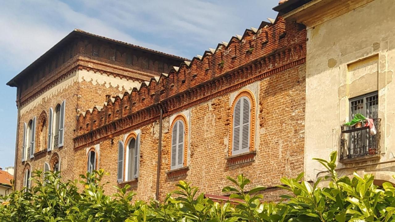דירות Locate di Triulzi Scalo Al Castello מראה חיצוני תמונה